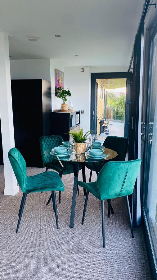 Luxury Beach Front Rooms- Pma Kirkcaldy Luaran gambar