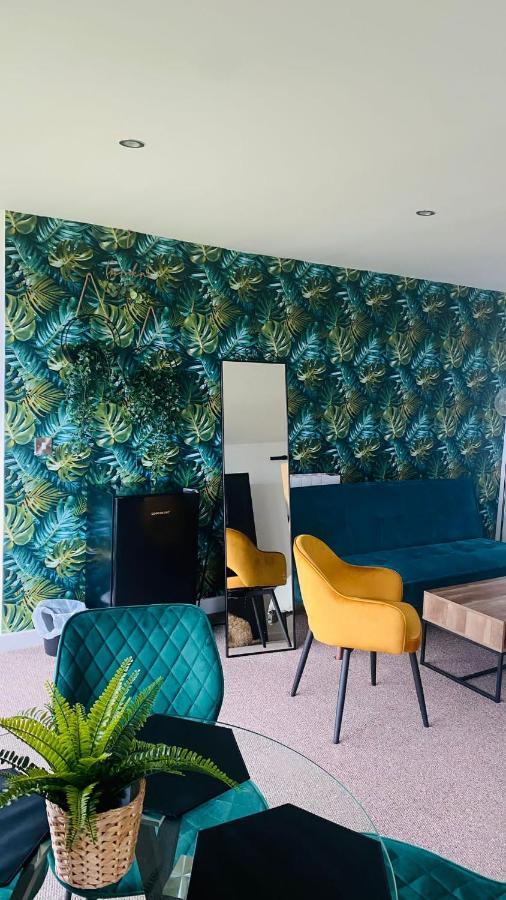Luxury Beach Front Rooms- Pma Kirkcaldy Luaran gambar