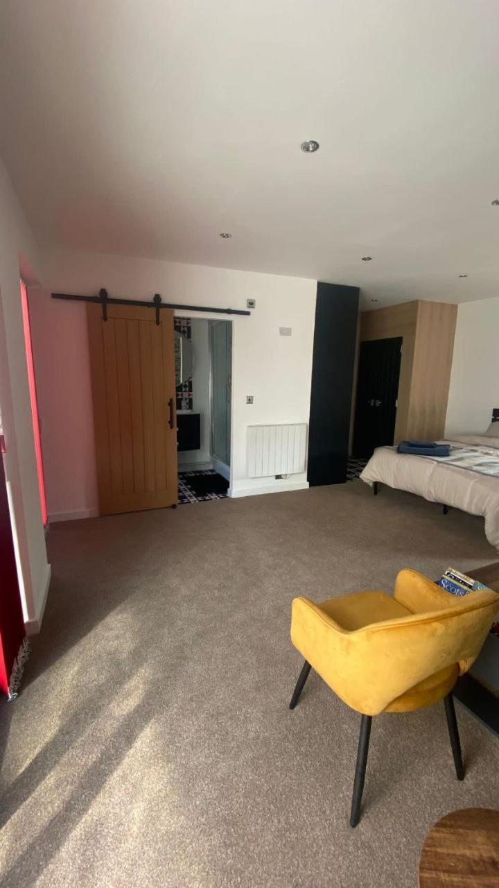Luxury Beach Front Rooms- Pma Kirkcaldy Luaran gambar